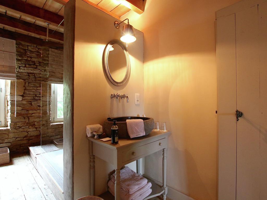 Unique Holiday Home In Virton With Jacuzzi Latour Exteriör bild