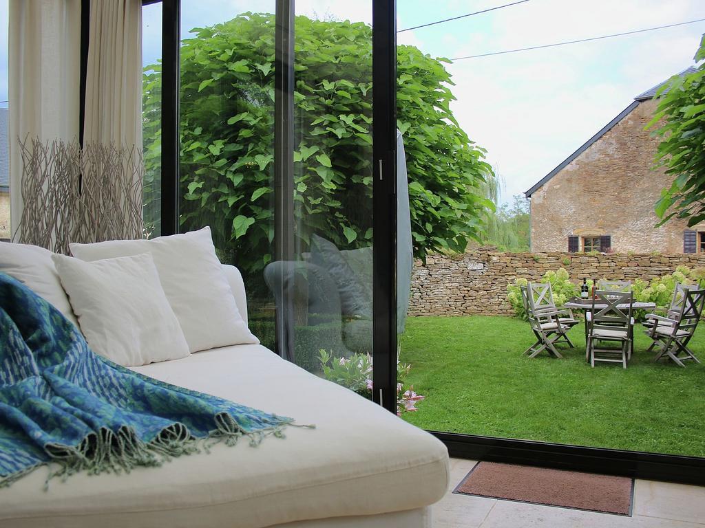 Unique Holiday Home In Virton With Jacuzzi Latour Exteriör bild